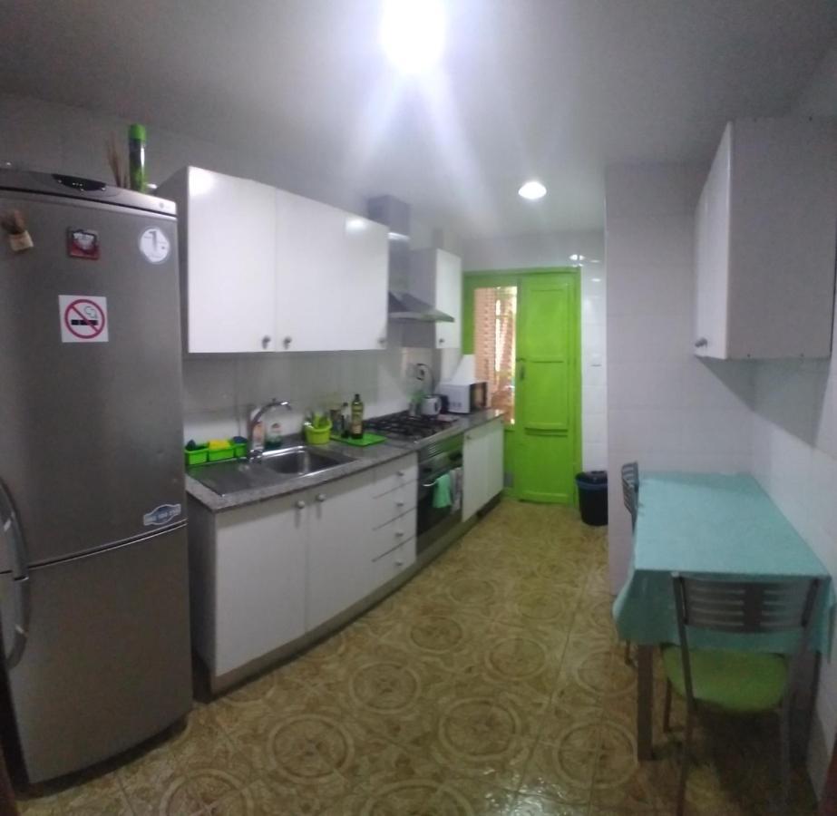 Cozy Single Room Mercado Central アリカンテ エクステリア 写真