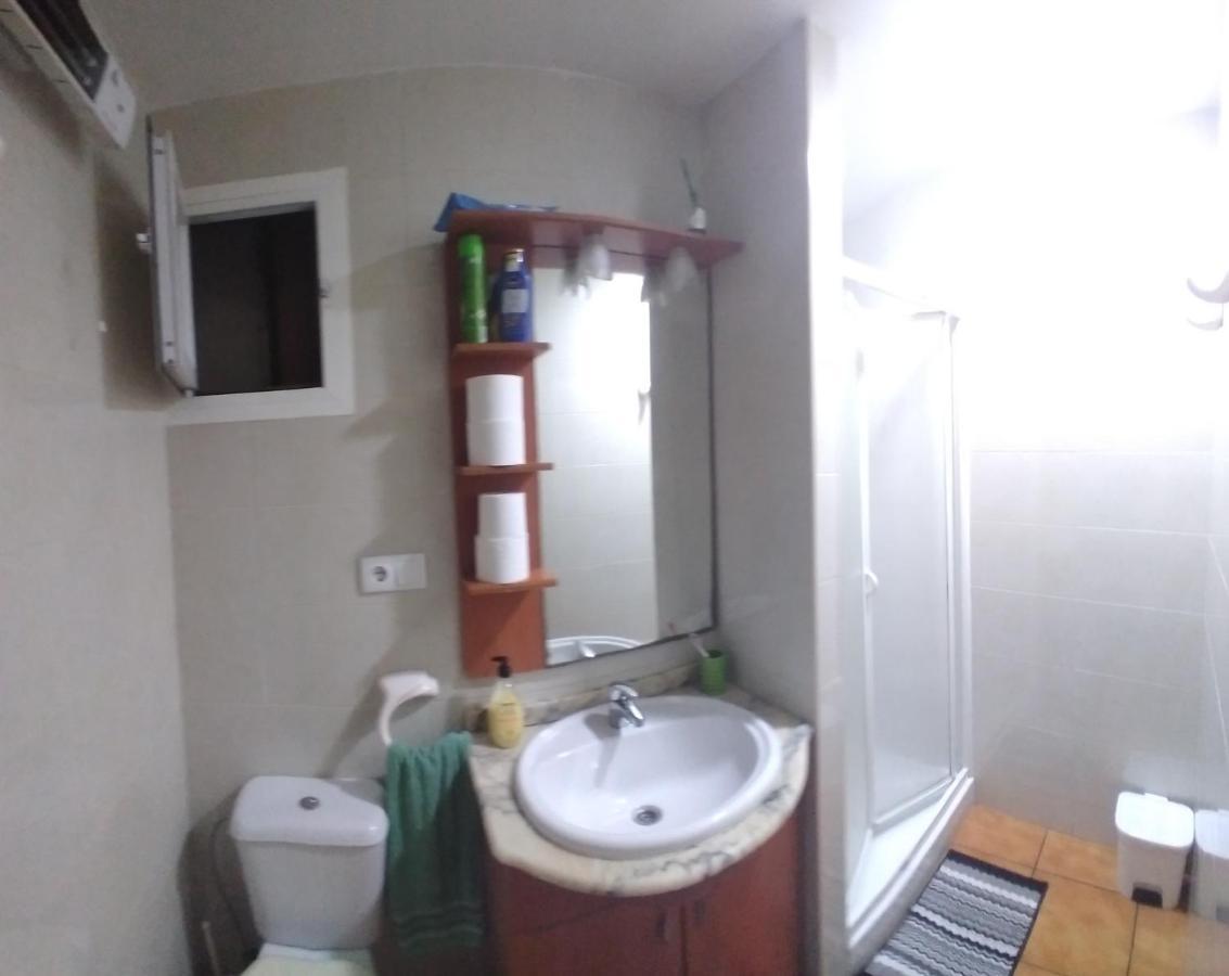 Cozy Single Room Mercado Central アリカンテ エクステリア 写真