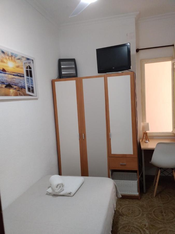 Cozy Single Room Mercado Central アリカンテ エクステリア 写真